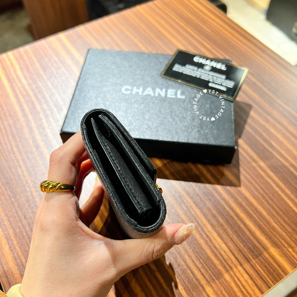 Vintage Chanel Caviar Coco Lock Short Wallet/ Card Holder - Black