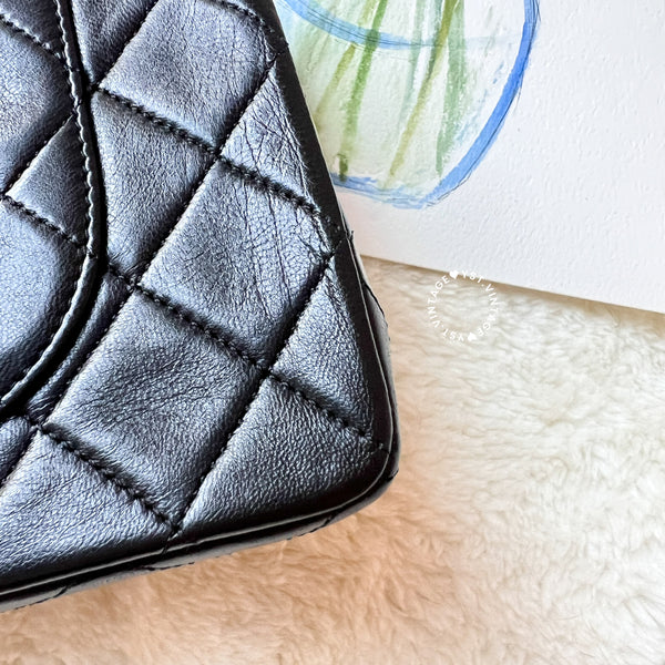 【8.28 中古拍賣】Vintage Chanel Small Classic Flap Bag CF23 - Black 005