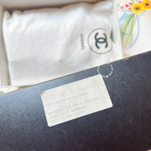 【8.28 中古拍賣】Vintage Chanel Small Classic Flap Bag CF23 - Black 005