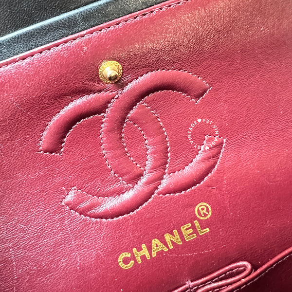 【8.28 中古拍賣】Vintage Chanel Small Classic Flap Bag CF23 - Black 005