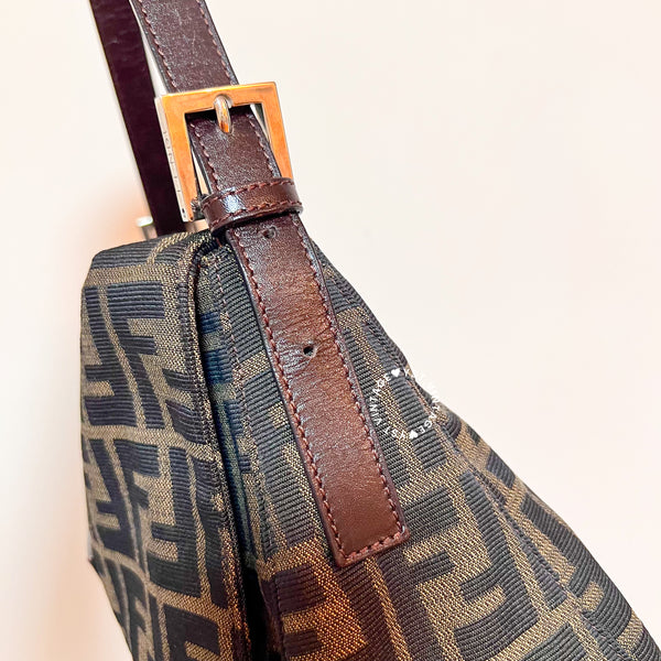 Vintage Fendi Mamma Baguette SHW