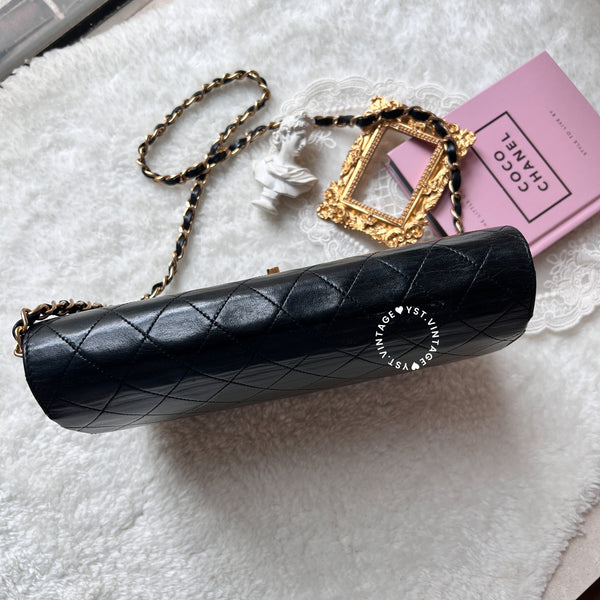 Vintage Chanel Double Flap Bag - Black 005