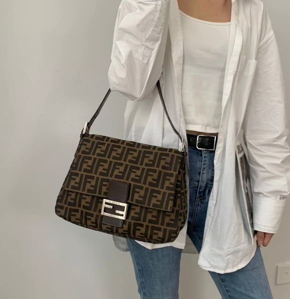 Vintage Fendi Mamma Baguette SHW