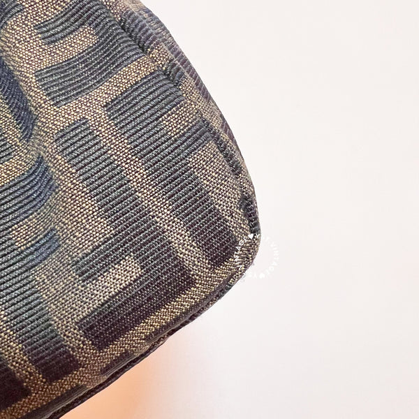 Vintage Fendi Mamma Baguette SHW