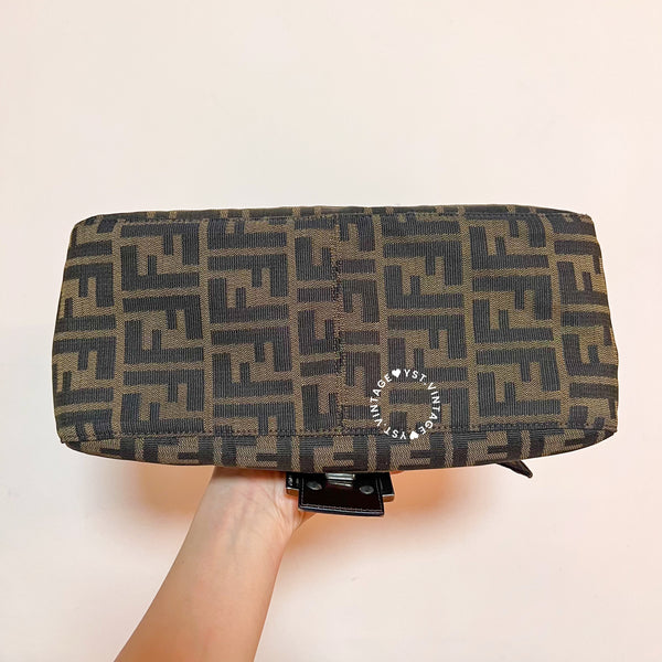 Vintage Fendi Mamma Baguette SHW