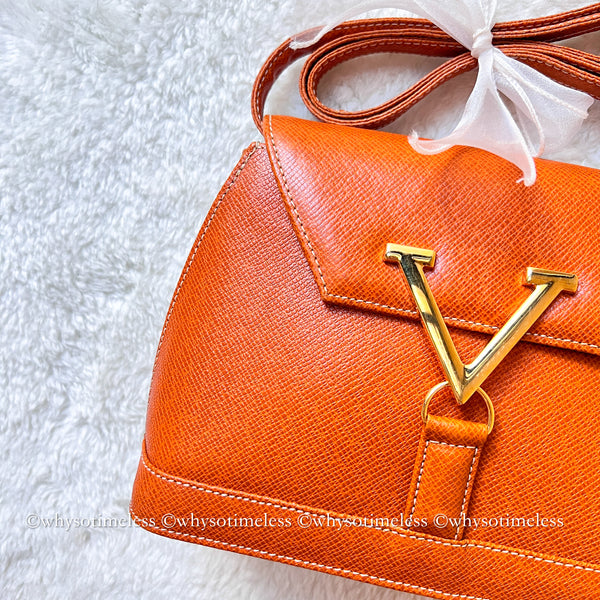 Vintage Valentino Garavani V-lock Crossbody Bag - Golden Brown