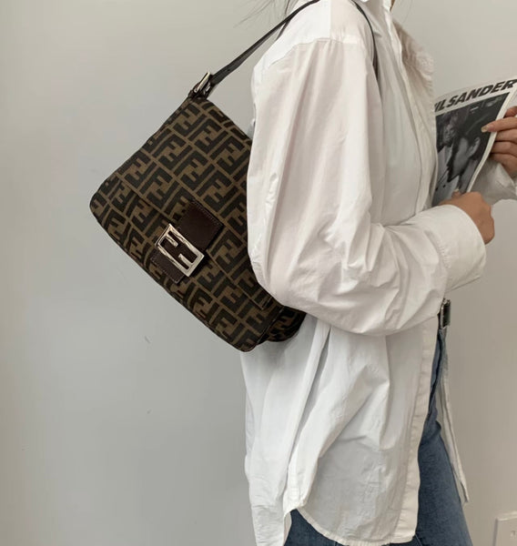 Vintage Fendi Mamma Baguette SHW