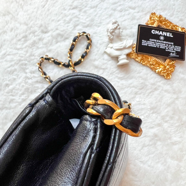 Vintage Chanel Single Flap Bag - Black x Gold 002