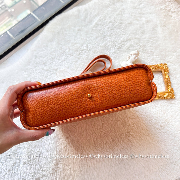 Vintage Valentino Garavani V-lock Crossbody Bag - Golden Brown