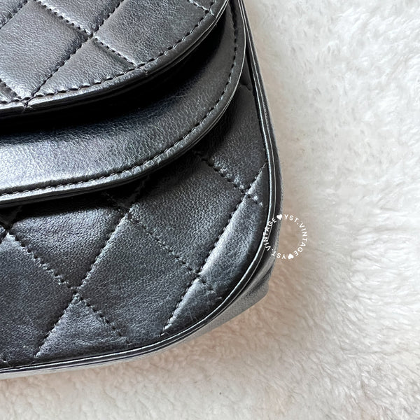 Vintage Chanel Double Flap Bag - Black 005