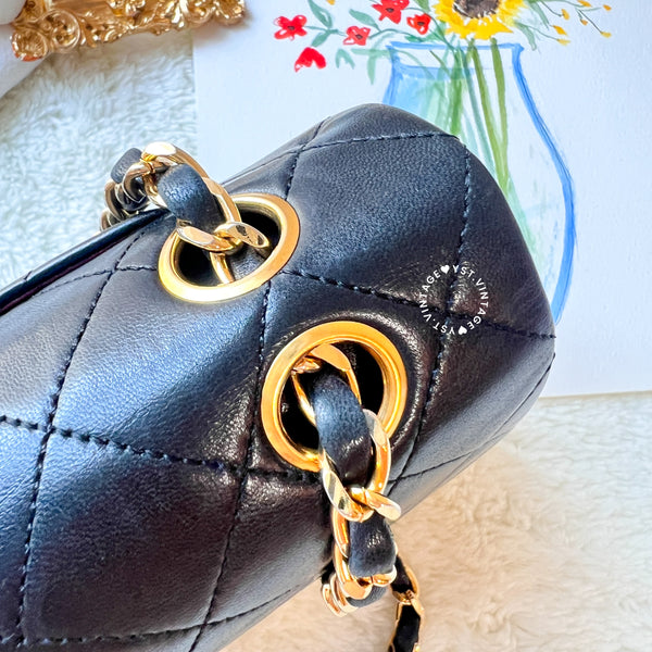 【8.28 中古拍賣】Vintage Chanel Small Classic Flap Bag CF23 - Black 005