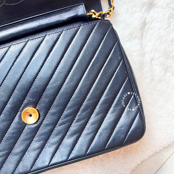 Vintage Chanel Single Flap Bag - Black x Gold 002