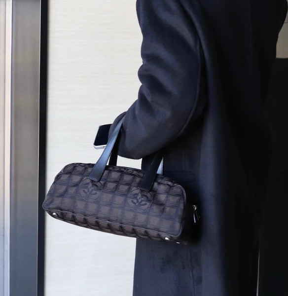 Vintage Chanel Coco Bar Baguette - Black*Brown