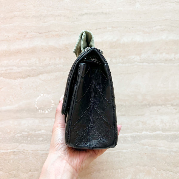 Vintage Chanel Small 2.55 Handbag - Black*Sliver