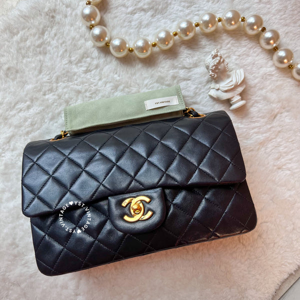 Vintage Chanel Small Classic Flap Bag CF23 - Black