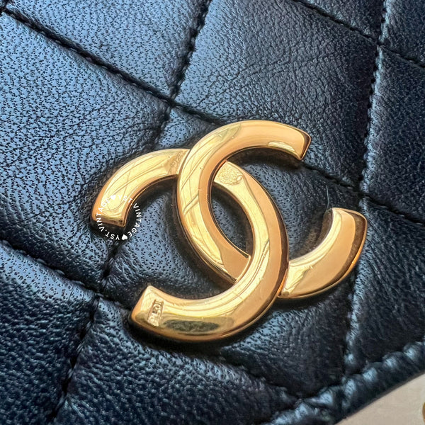 Vintage Chanel Mini Flap Push-Lock Bag - Black 002