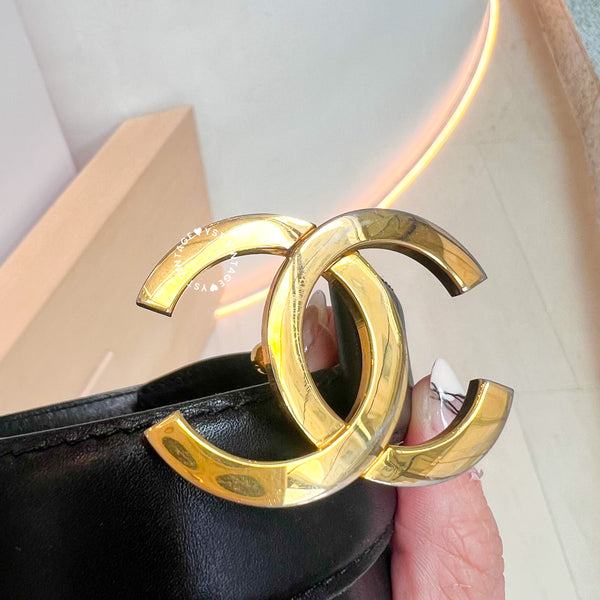 Vintage Chanel Coco Mark Leather Belt - Black*Gold