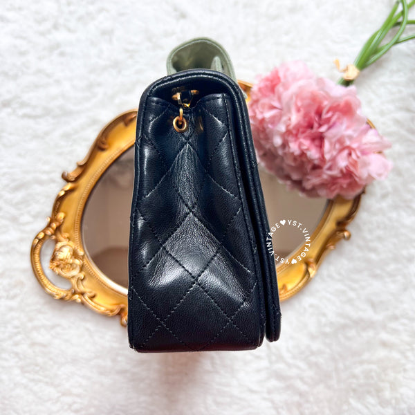 【11.11中古拍賣品】Vintage Chanel 23cm Turn-Lock Single Flap Bag - Black