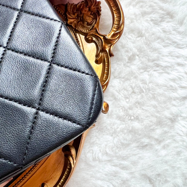 【11.11中古拍賣品】Vintage Chanel 23cm Turn-Lock Single Flap Bag - Black