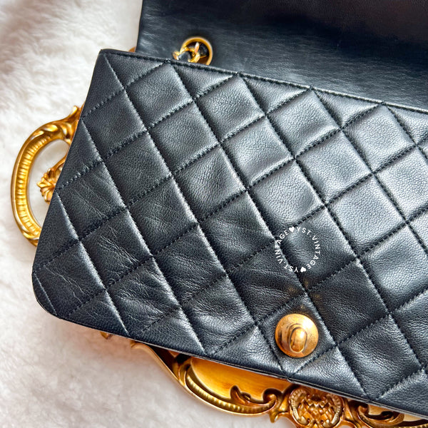 【11.11中古拍賣品】Vintage Chanel 23cm Turn-Lock Single Flap Bag - Black