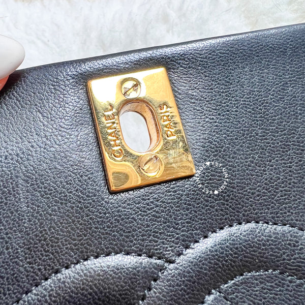 【11.11中古拍賣品】Vintage Chanel 23cm Turn-Lock Single Flap Bag - Black
