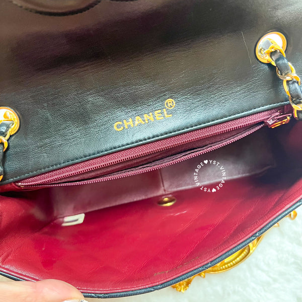 【11.11中古拍賣品】Vintage Chanel 23cm Turn-Lock Single Flap Bag - Black