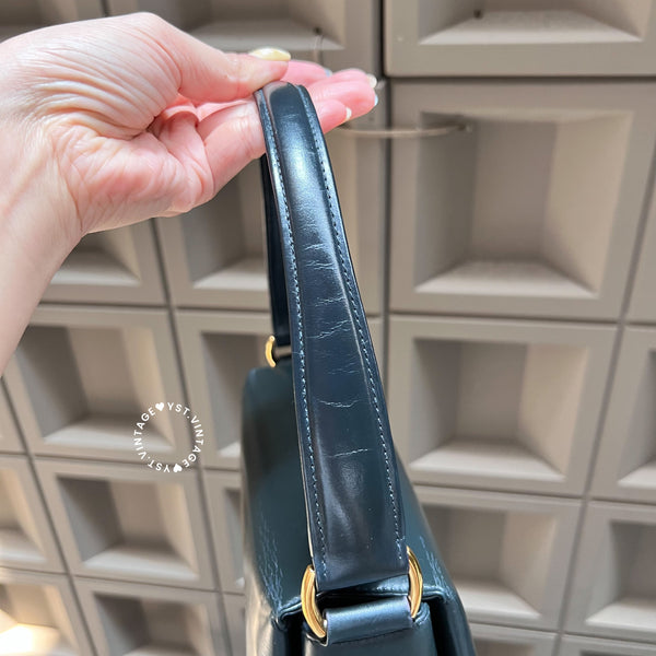 Vintage Gucci Box Handbag - Black