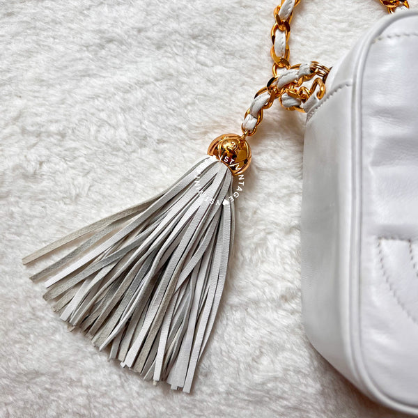 Vintage Chanel Camera Bag With Triple Coco Mark - Snow White