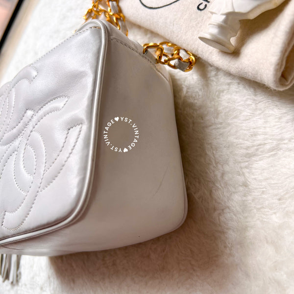Vintage Chanel Camera Bag With Triple Coco Mark - Snow White