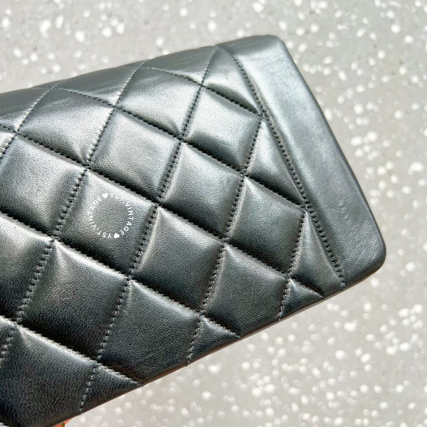 Vintage CHANEL Diana Small Flap Bag - Black 006