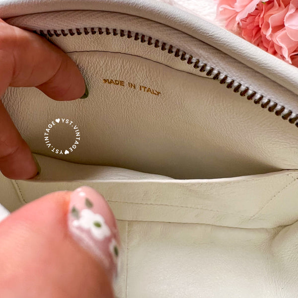 Vintage Chanel Camera Bag With Triple Coco Mark - Snow White