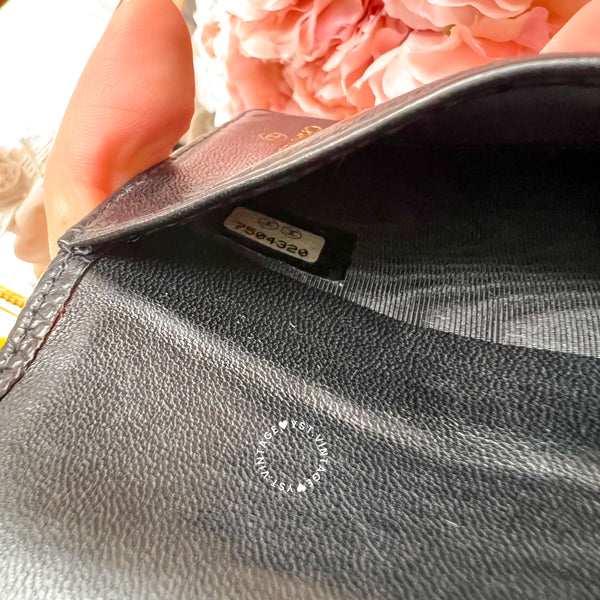 Vintage Chanel Caviar Coco Card Holder - Black