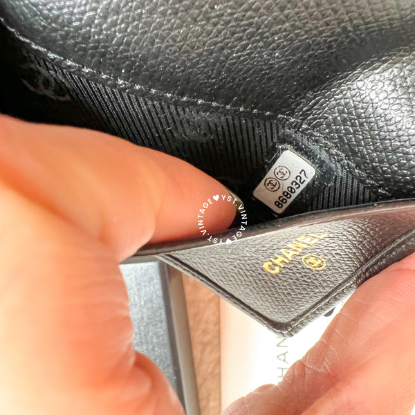Vintage Chanel Caviar Card Holder - Black