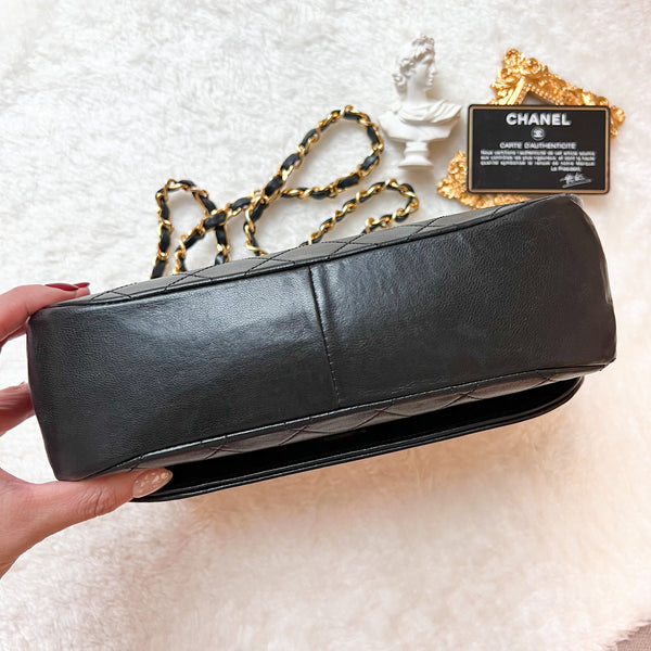 Vintage Chanel Double Flap Bag - Black