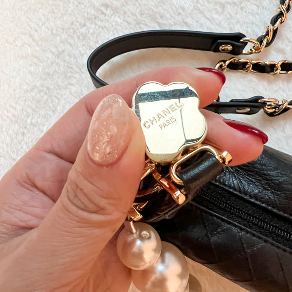 Vintage Chanel Ginza Exclusive Camélia Hand Bag - Black (Limited Edition)