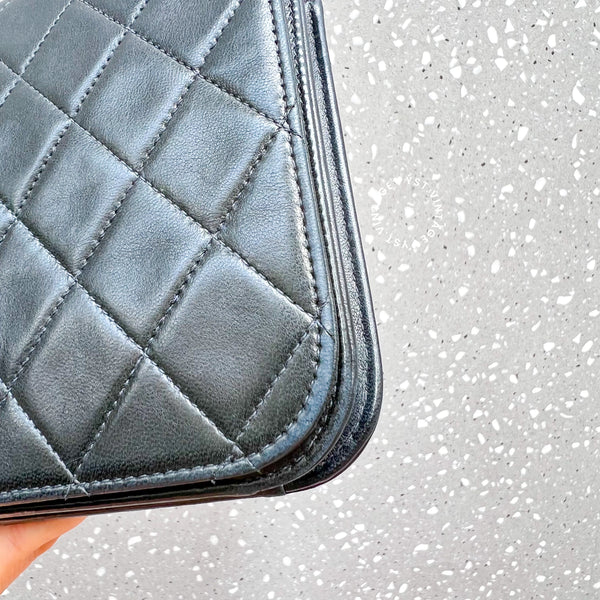 Vintage Chanel Push Lock Flap Bag - Black*Gold