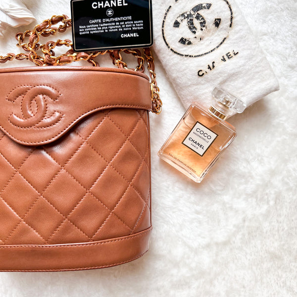Vintage Chanel Vanity Bag with Tassel - Caramel Latte