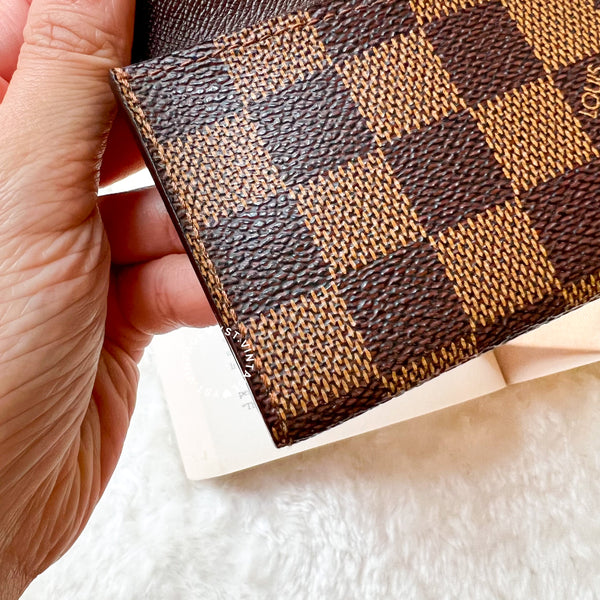 Vintage LV Damier Canvas Card Holder 002