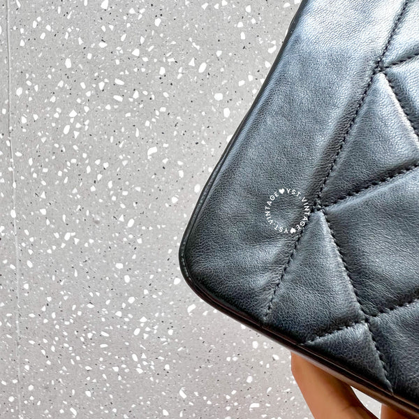 Vintage CHANEL Diana Small Flap Bag - Black 002