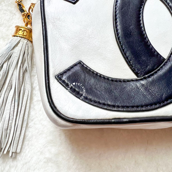 Vintage Chanel Coco Mark Camera Bag With Tassel - White x Navy 002