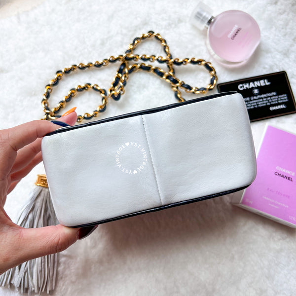 Vintage Chanel Coco Mark Camera Bag With Tassel - White x Navy 002