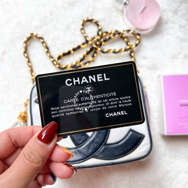 Vintage Chanel Coco Mark Camera Bag With Tassel - White x Navy 002