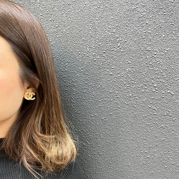 Vintage Chanel 24KGP and Rhinestone 1980s Coco Mark Ear Clips 002