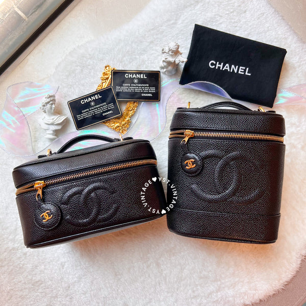 Vintage CHANEL Vertical Vanity Bag - Caviar Black 005 (Code: 036600)
