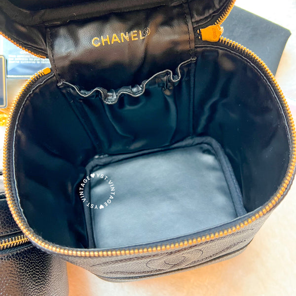 Vintage CHANEL Vertical Vanity Bag - Caviar Black 005 (Code: 036600)