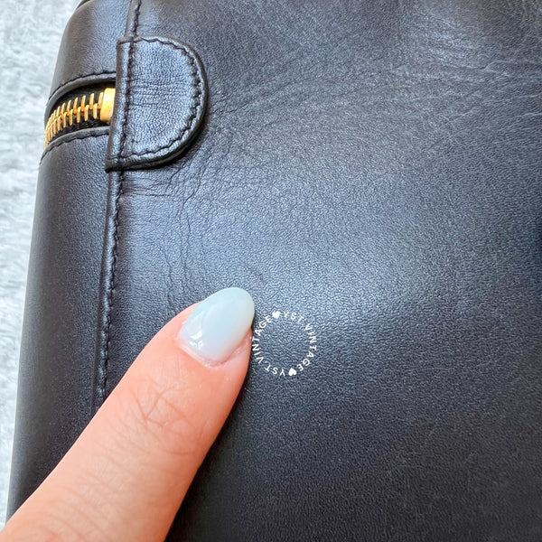 Vintage CHANEL Vertical Vanity Bag - Lambskin Black 010 (Code: 035900)