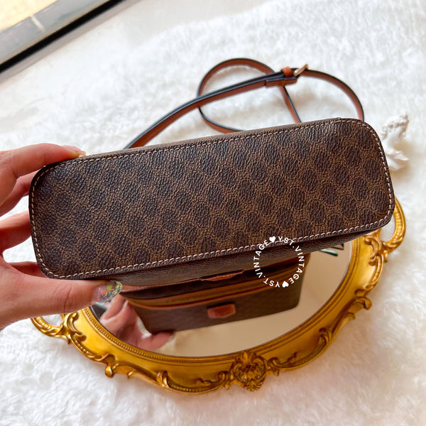 Vintage CELINE Macadam Vanity Bag 022 - Brown (Code: 041500 )