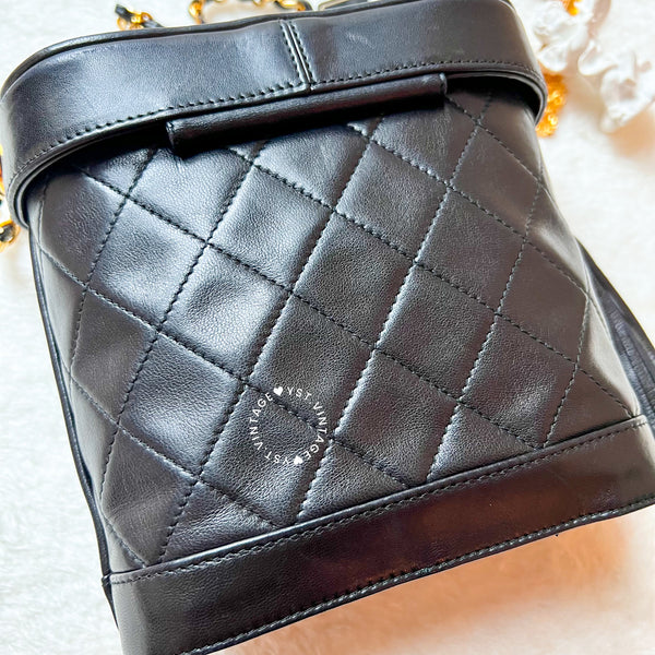 Vintage Chanel Vanity Bag with Tassel - Black 002