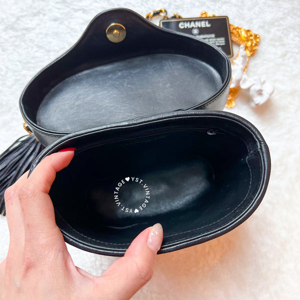 Vintage Chanel Vanity Bag with Tassel - Black 002