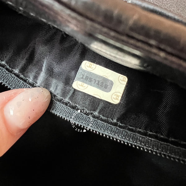 Vintage Chanel Vanity Bag with Tassel - Black 002